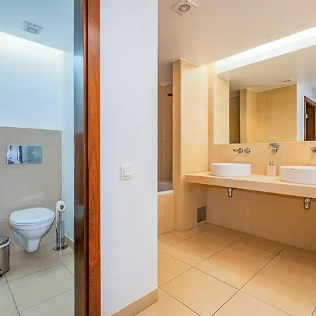 Thera Villa *